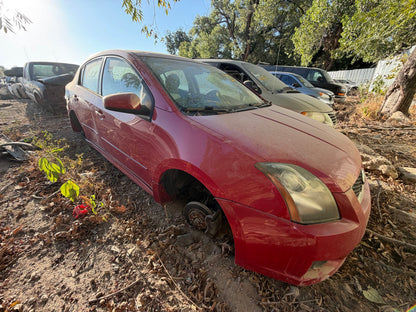 Headlight Driver Side 2007 - 2012 Nissan Sentra