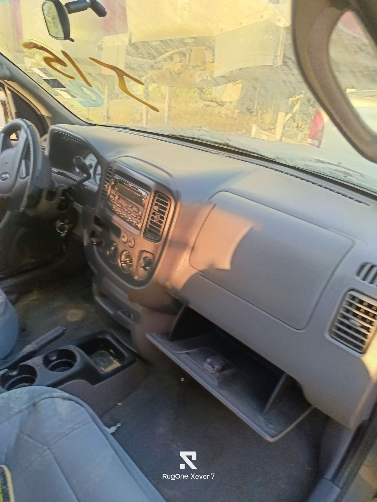 Steering Knuckle Front Driver Side 2001 - 2007 Ford Escape