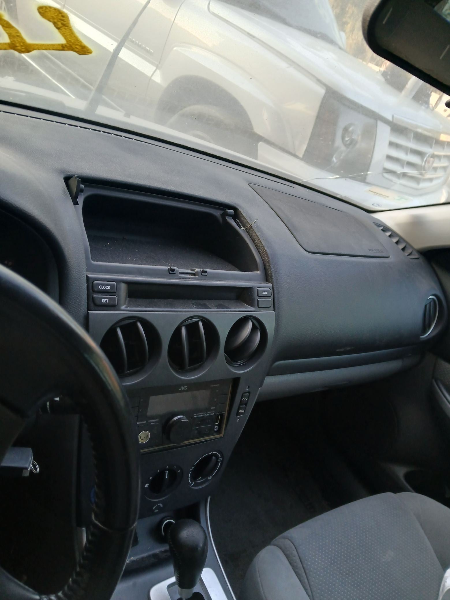 Steering Knuckle Front Passenger Side 2003 - 2008 Mazda MAZDA6