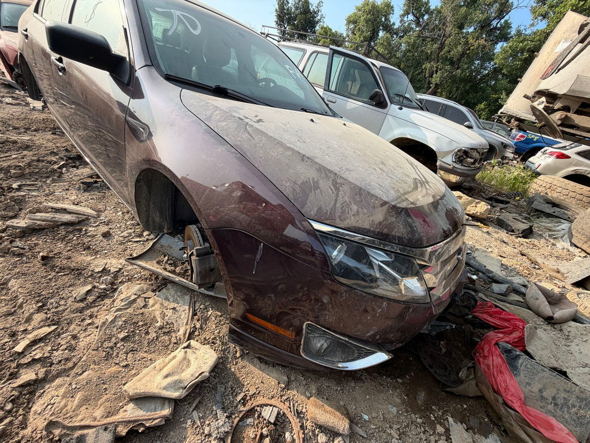 B-Pillar Trim Panel Passenger Side 2006 - 2012 Ford Fusion