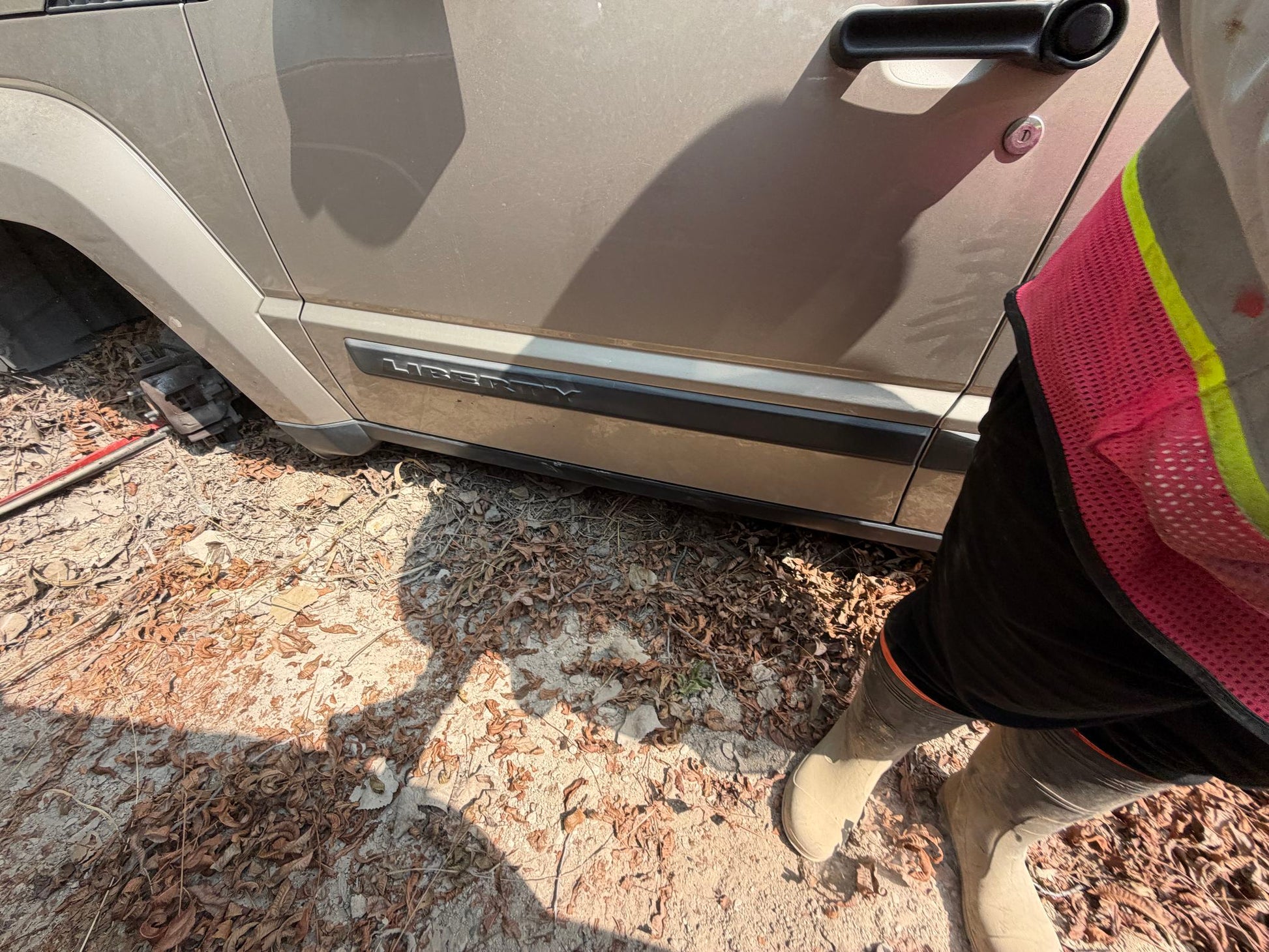 Door Panel Driver Side 1988 - 1998 CHEVROLET GMT-400