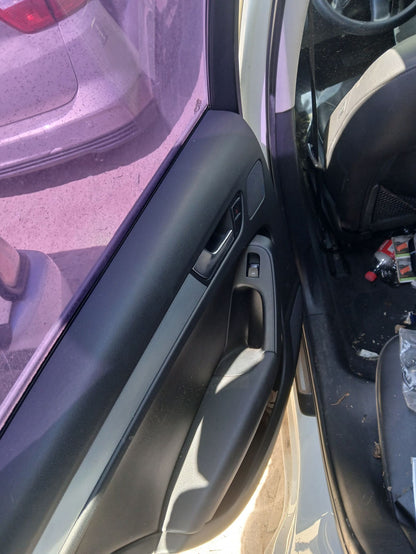 Shifter Assembly 2009 - 2016 Audi A4