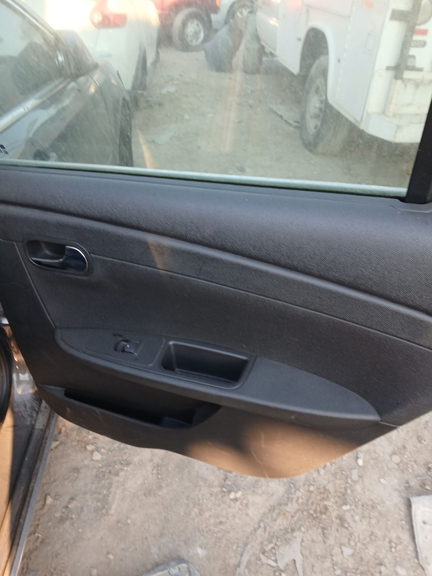Seat Belt Rear Driver Side 2008 - 2012 Chevrolet Malibu