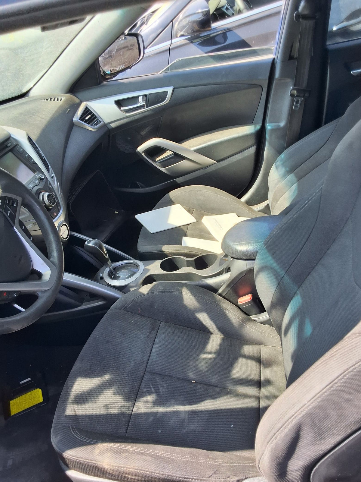 Interior Door Handle Front Driver Side 2012 - 2017 Hyundai Veloster