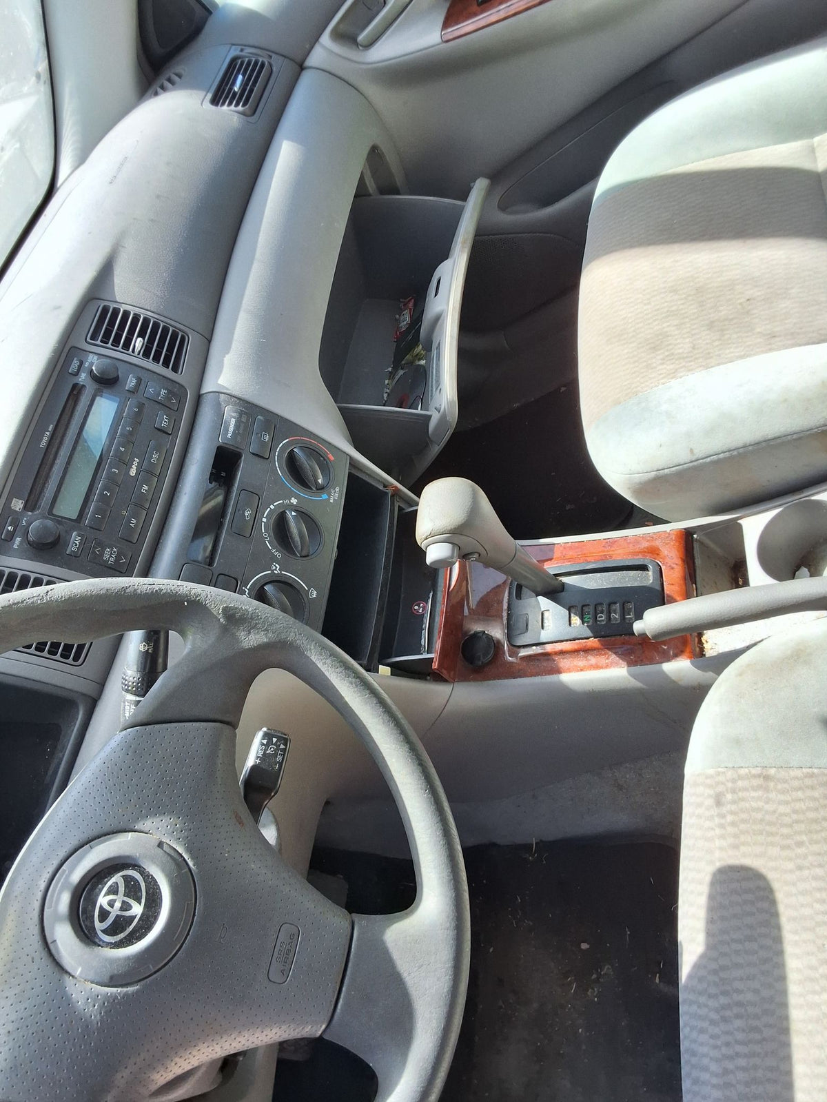 Headlight Driver Side 2003 - 2008 Toyota Corolla