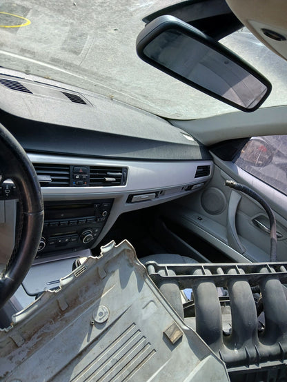 Door Window Glass Passenger Side 2006 - 2011 BMW 3 Series
