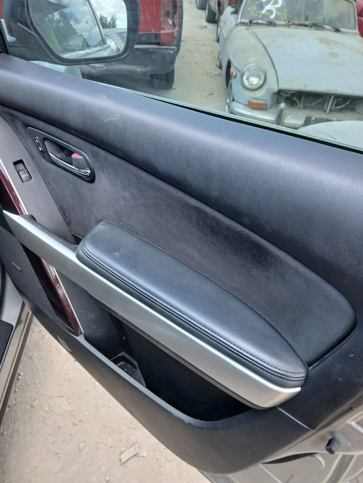 Seat Belt Buckle Front Passenger Side 2007 - 2015 Mazda CX-9