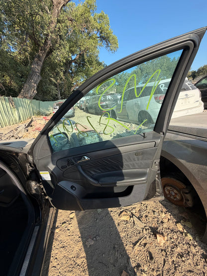 Instrument Cluster 2001 - 2007 Mercedes-Benz C-Class