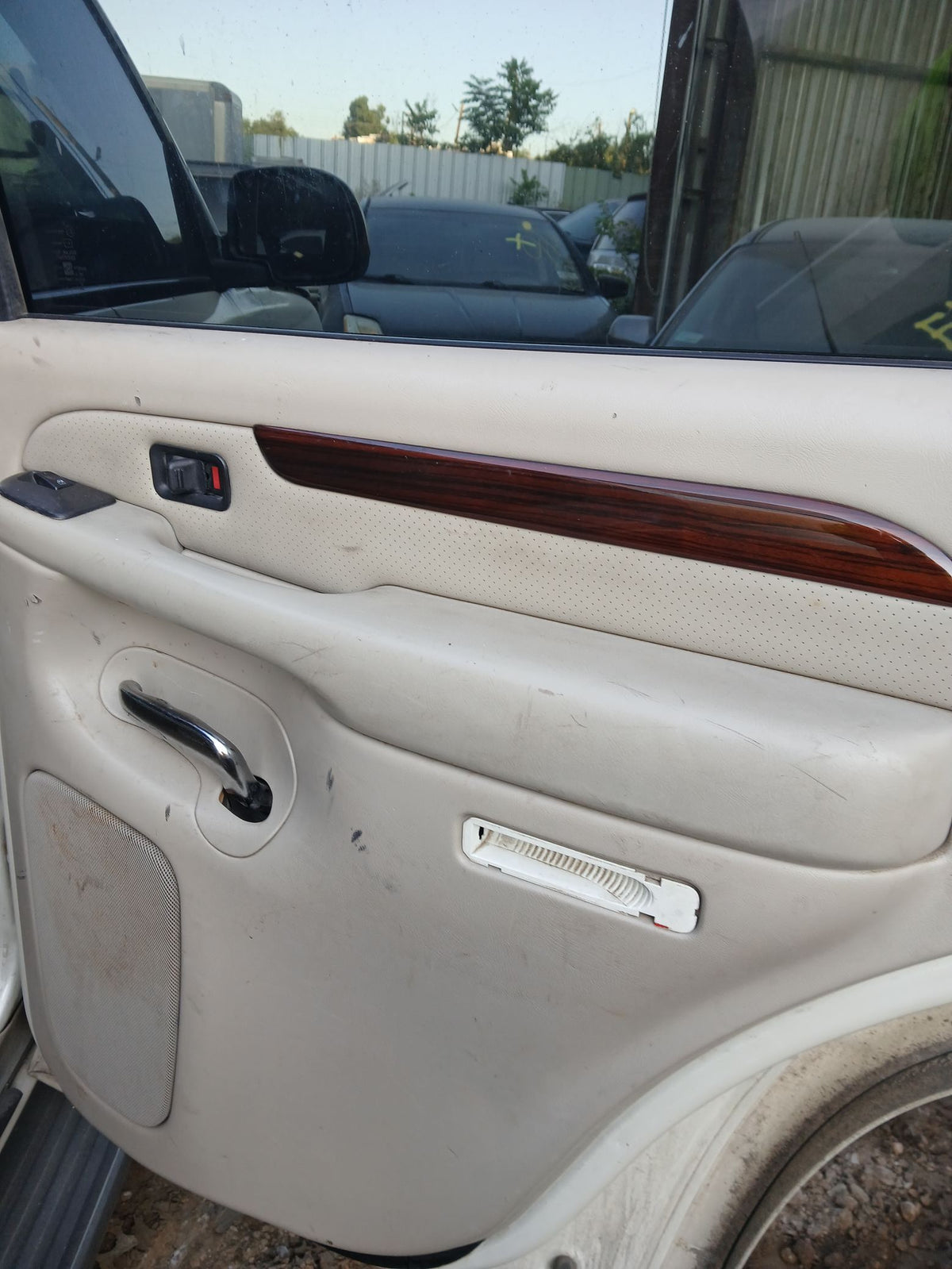 Door Shell Front Driver Side 2002 - 2006 Cadillac Escalade