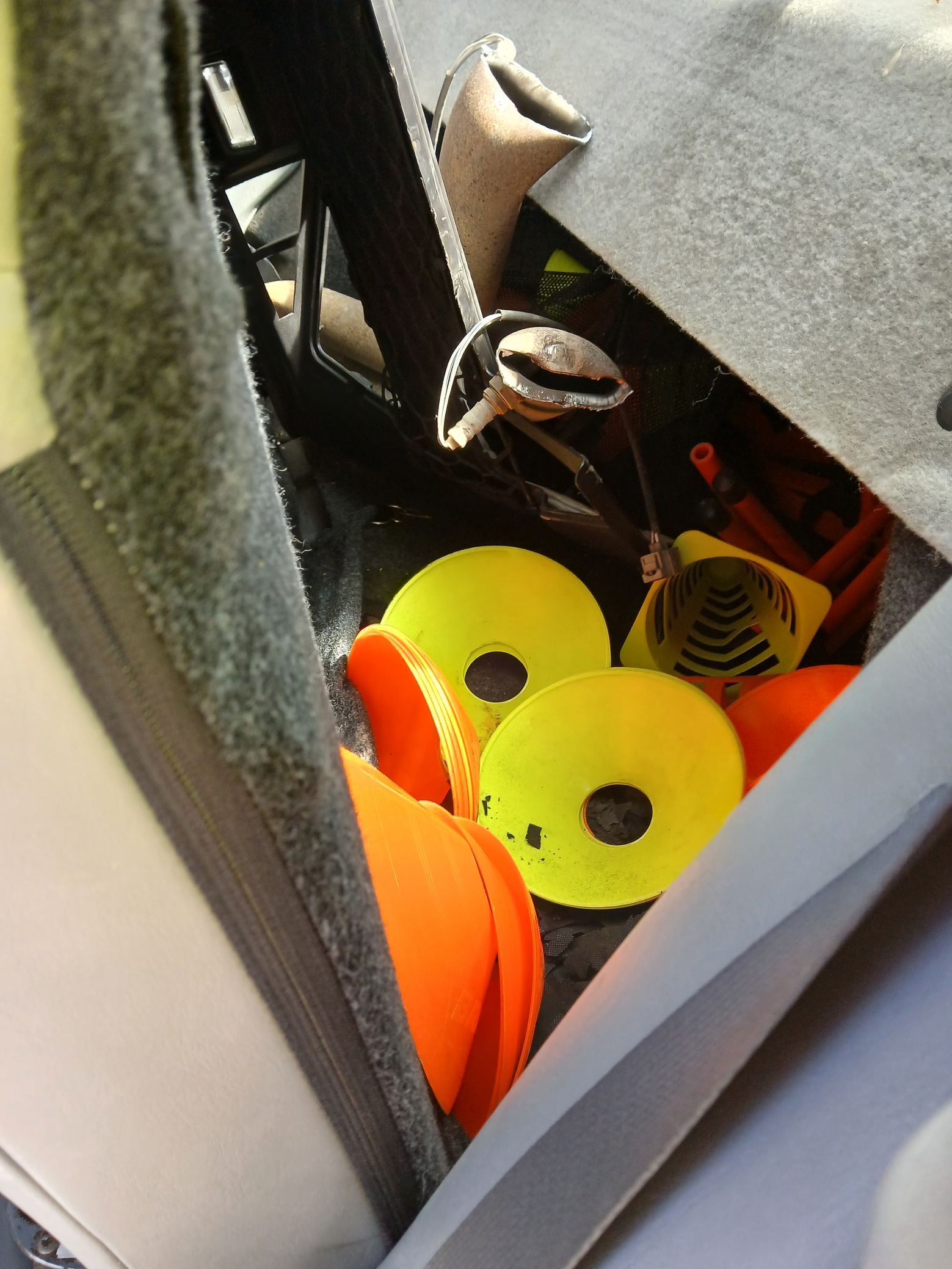 Engine Mount Passenger Side 2006 - 2010 Dodge Charger