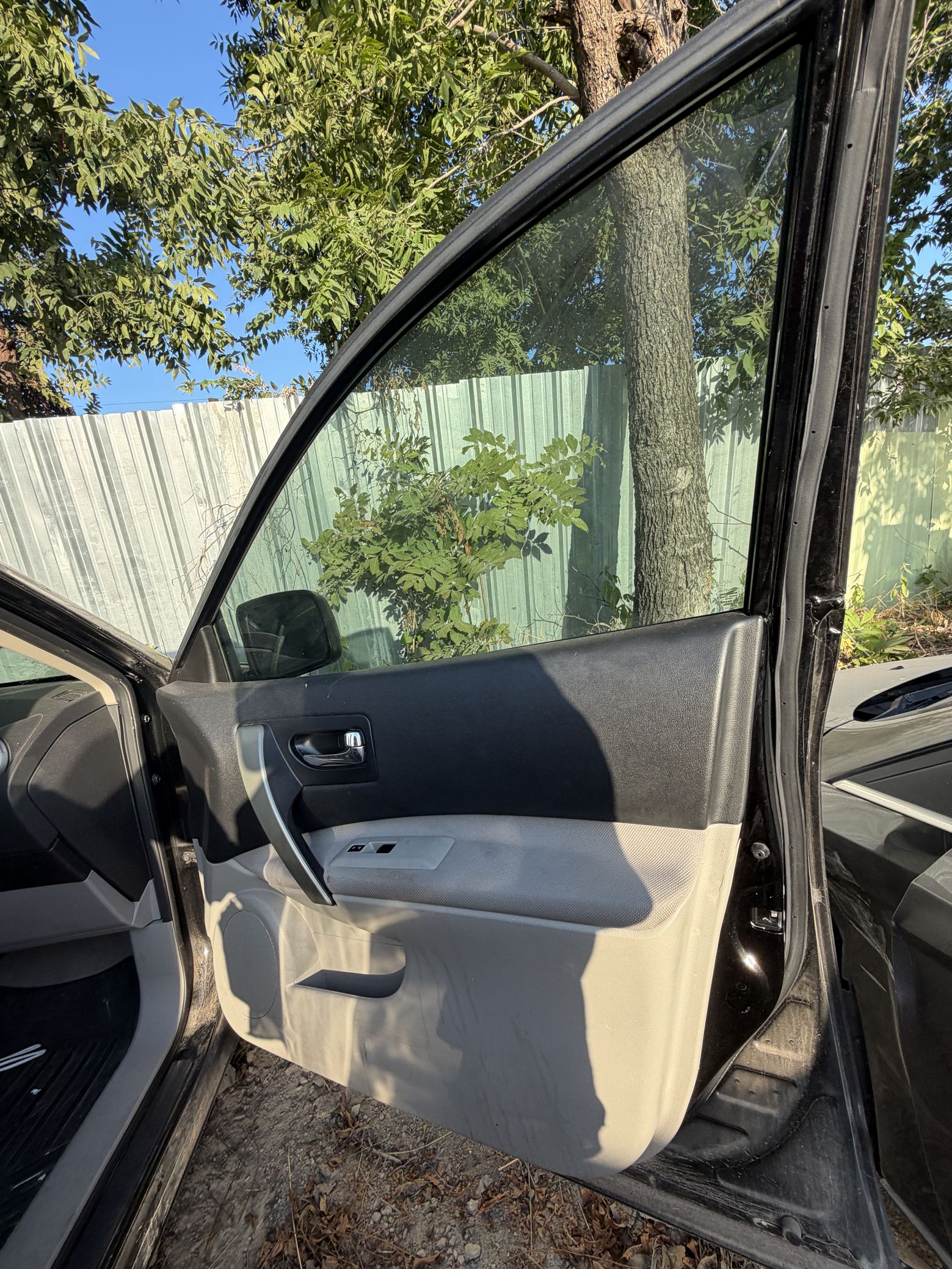 Windshield 2014 - 2020 Nissan Rogue