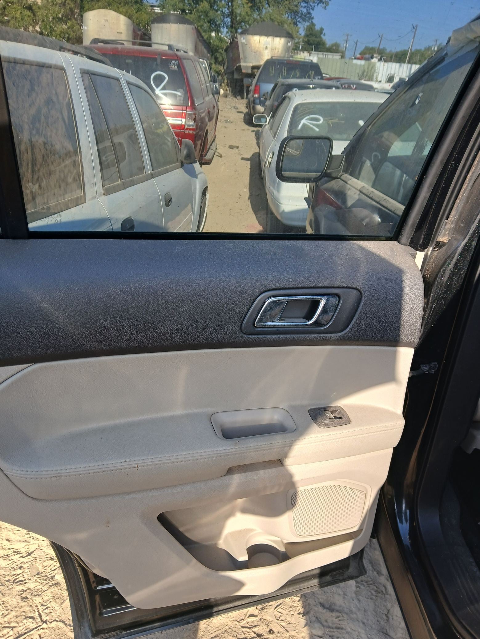 Seat Assembly Second Row Driver Side 2011 - 2019 Ford Explorer