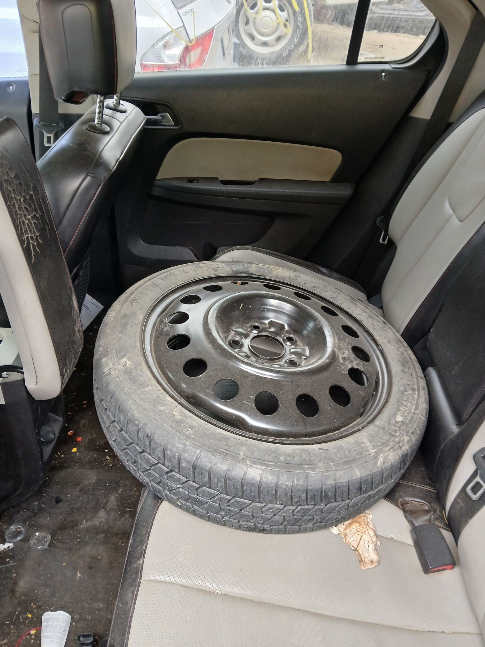 A-Pillar Trim Panel Passenger Side 2010 - 2017 Chevrolet Equinox