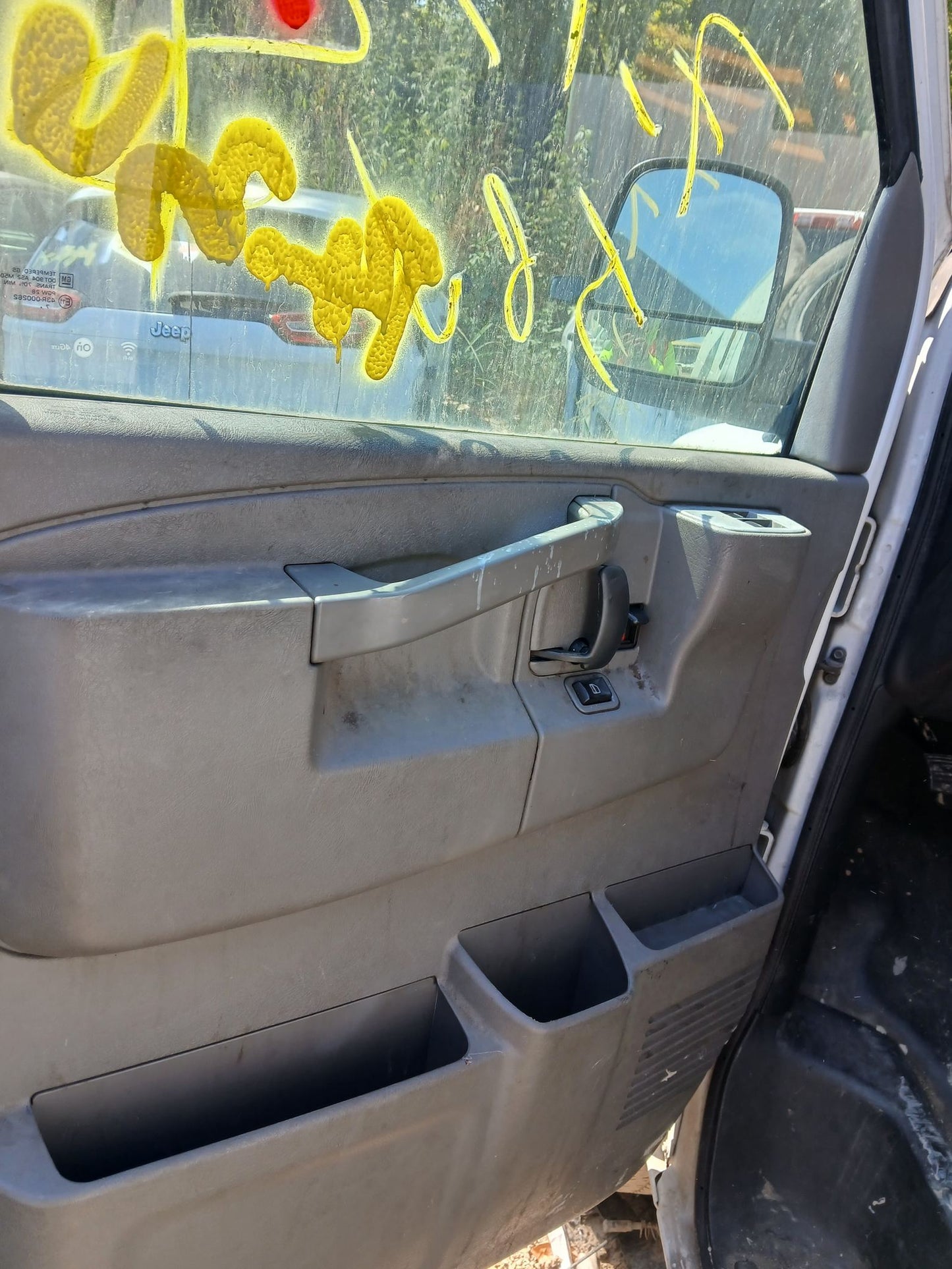 Exterior Door Handle Front Driver Side 2003 - 2026 Chevrolet Express