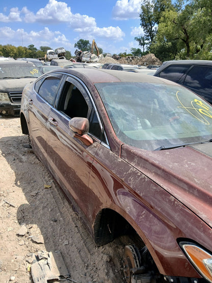 Headlight Driver Side 2013 - 2020 Ford Fusion