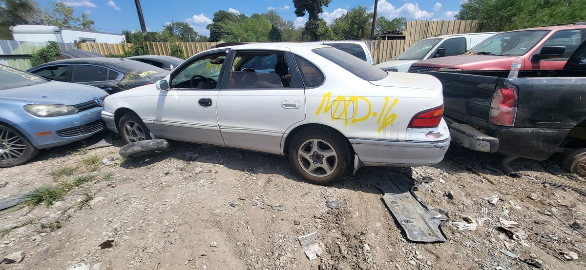 Cooling Fan Assembly 1995 - 1999 Toyota Avalon