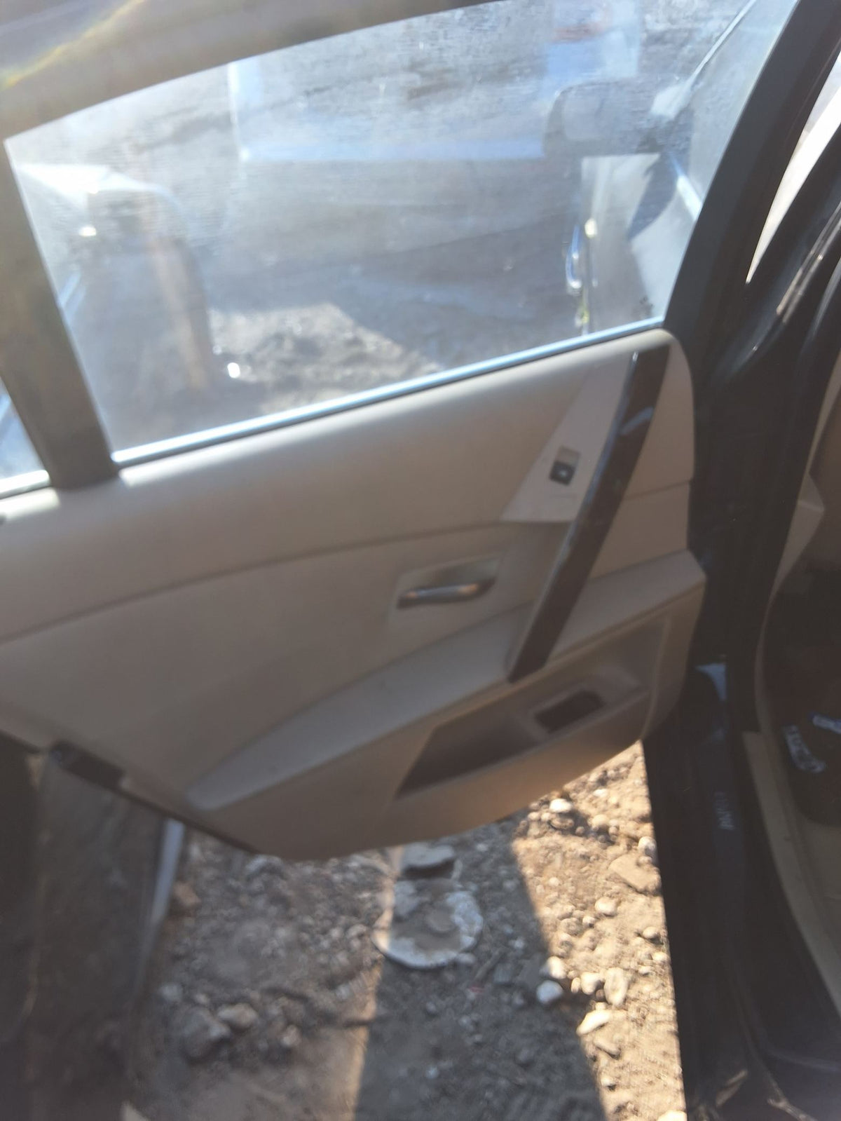 Door Window Glass Front Passenger Side 2004 - 2010 BMW 5 Series