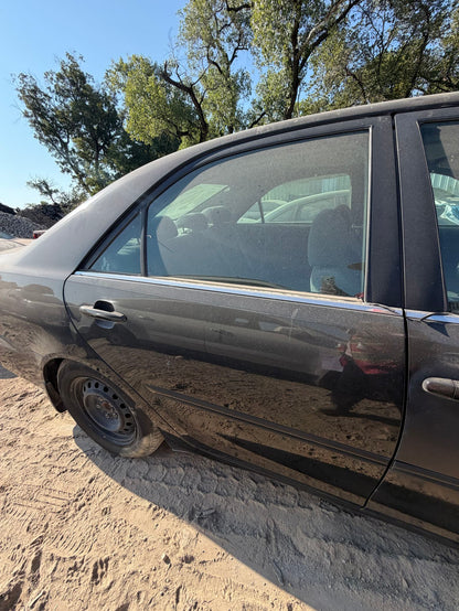 Door Trim Panel Front Driver Side 2002 - 2006 Toyota Camry