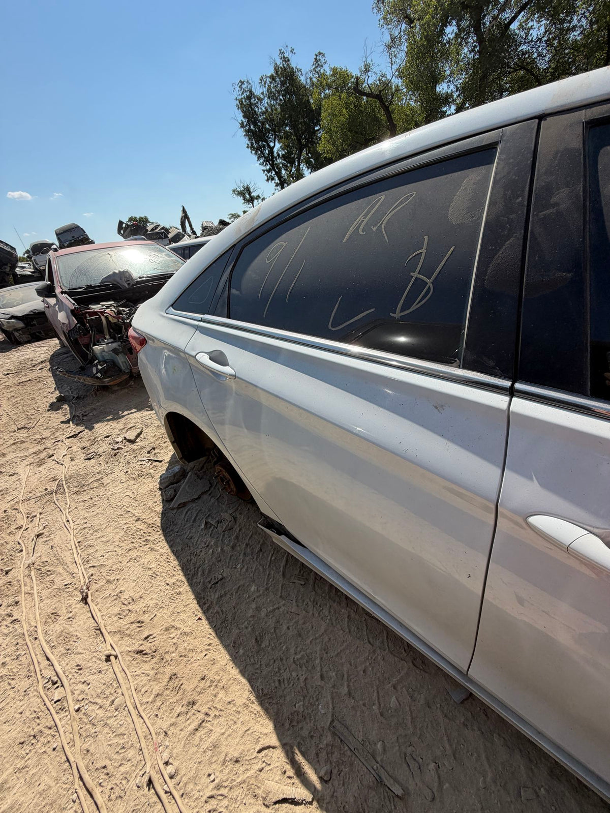 Door Window Glass Front Passenger Side 2011 - 2014 Hyundai Sonata
