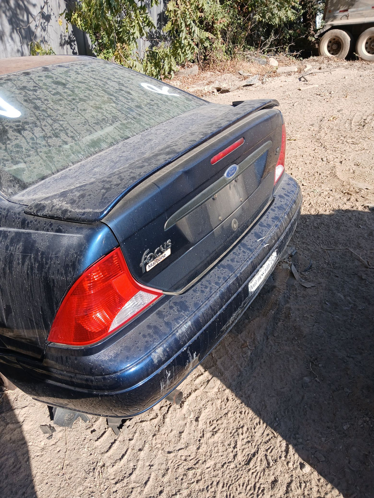 Tail Light Passenger Side 2000 - 2007 Ford Focus