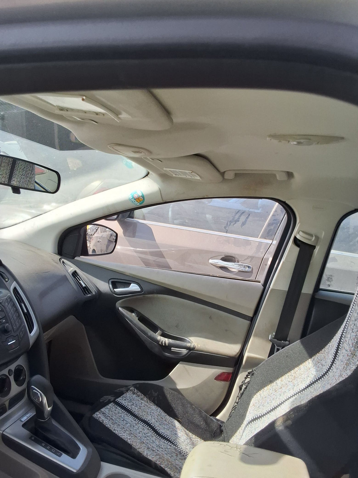 Knuckle Hub Front Passenger Side 2012 - 2018 Ford Focus