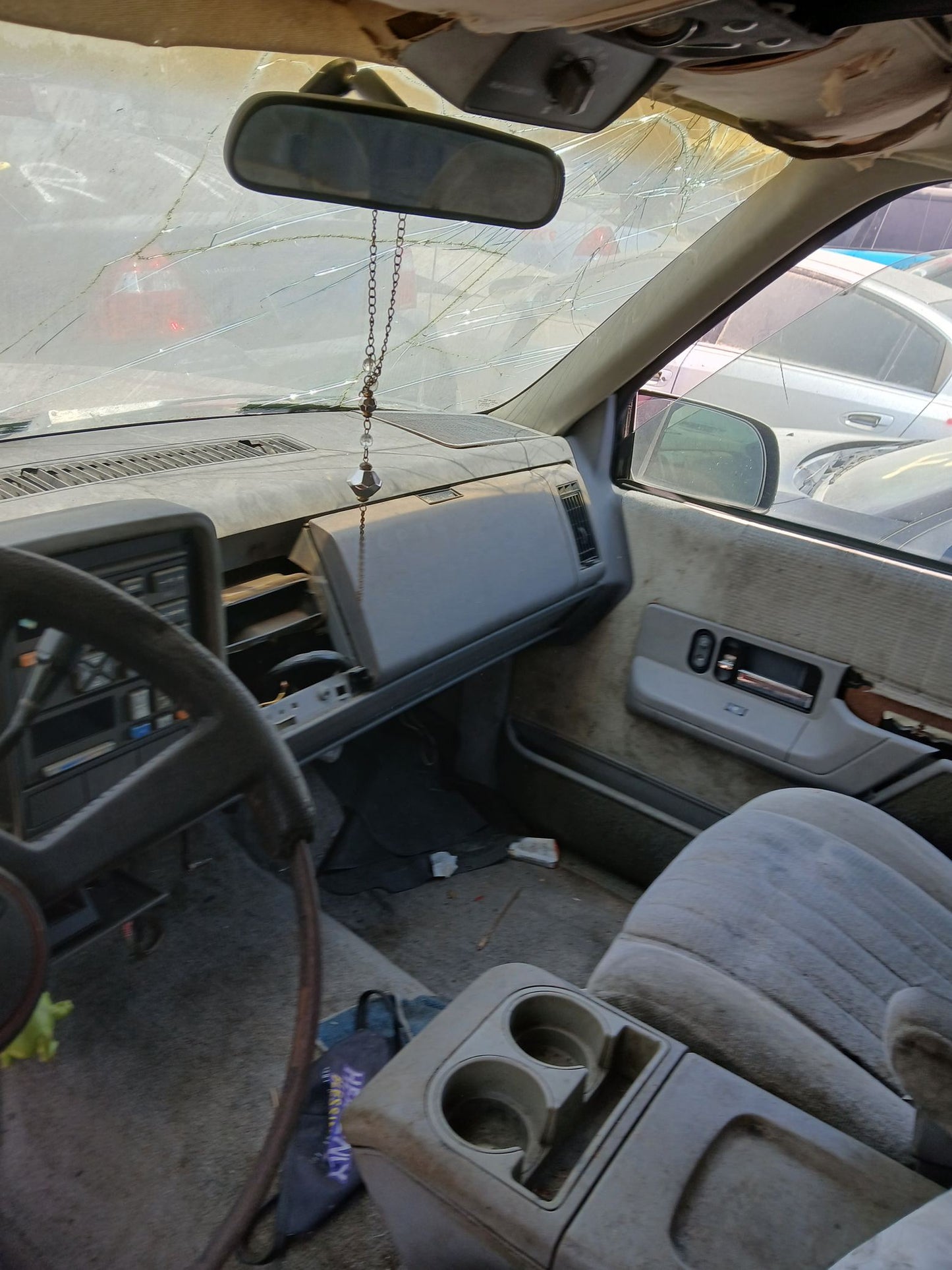 Brake Caliper Front Passenger Side 1992 - 1999 GMC Suburban