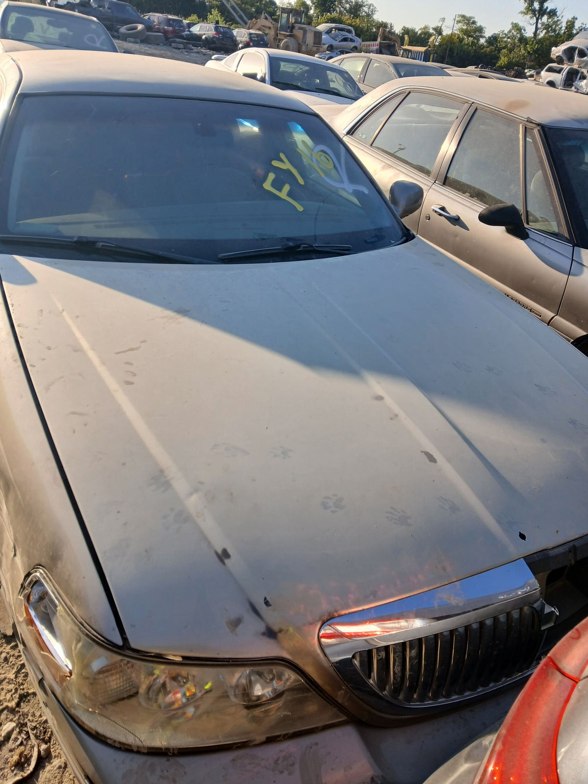 Door Trim Panel Front Driver Side 1998 - 2011 Lincoln Town Car