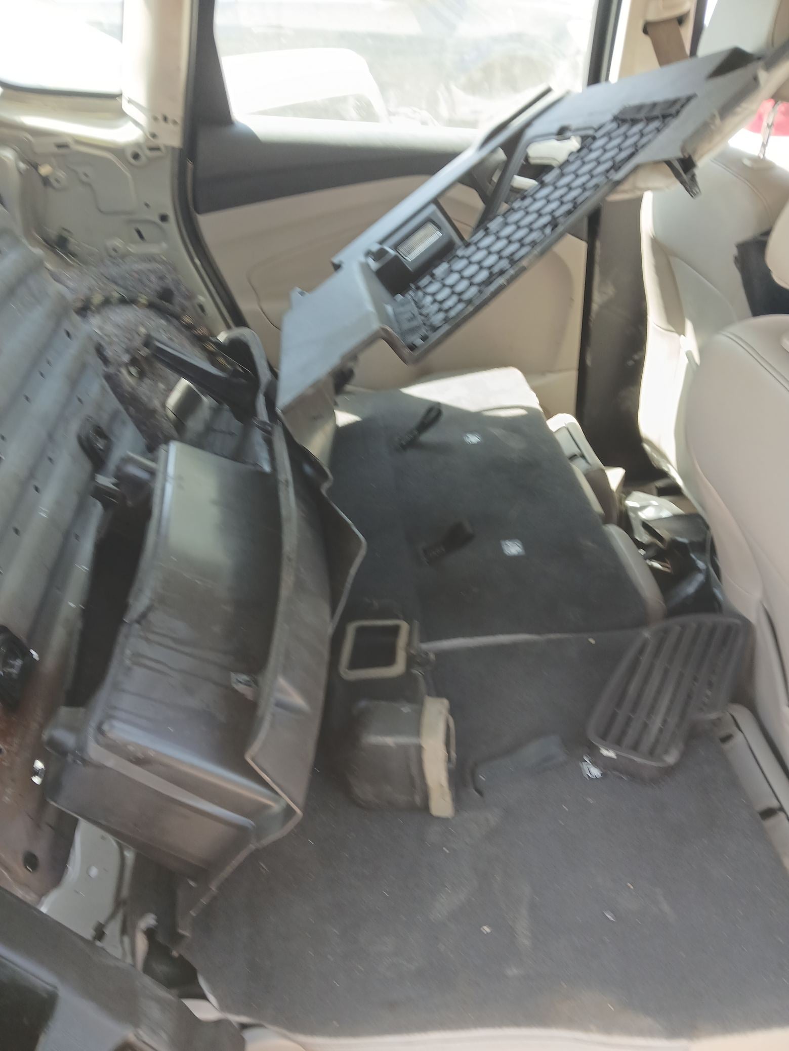 C-Pillar Trim Panel Passenger Side 2013 - 2018 Ford C-Max Hybrid