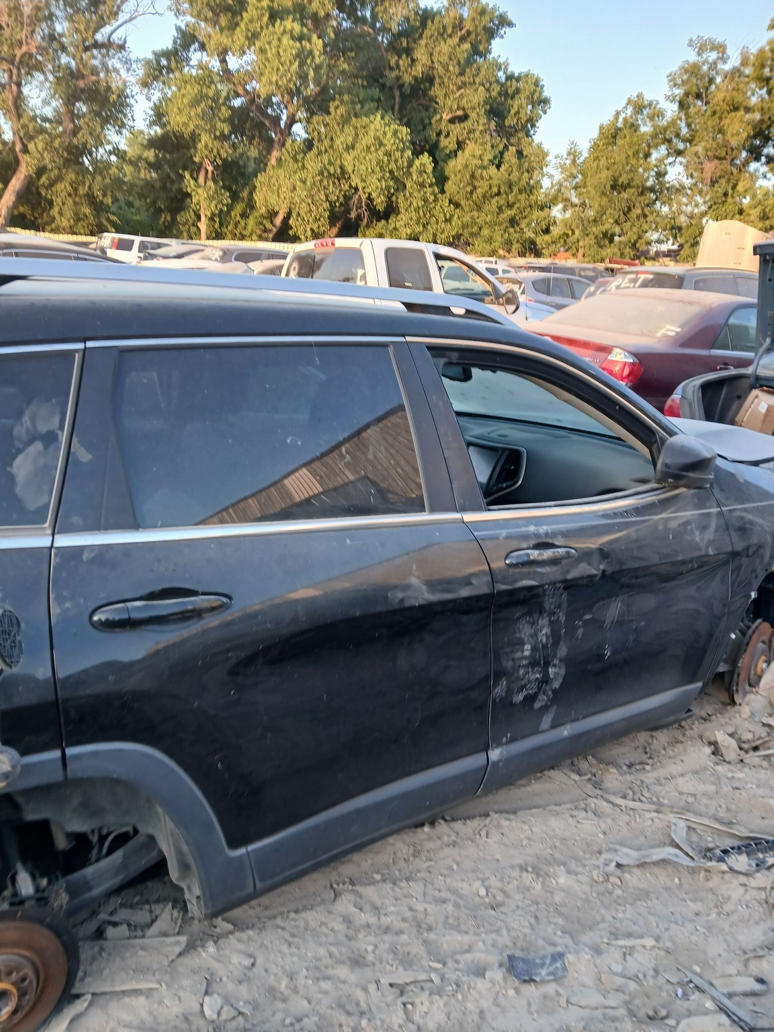 Fender Front Passenger Side 2014 - 2023 Jeep Cherokee