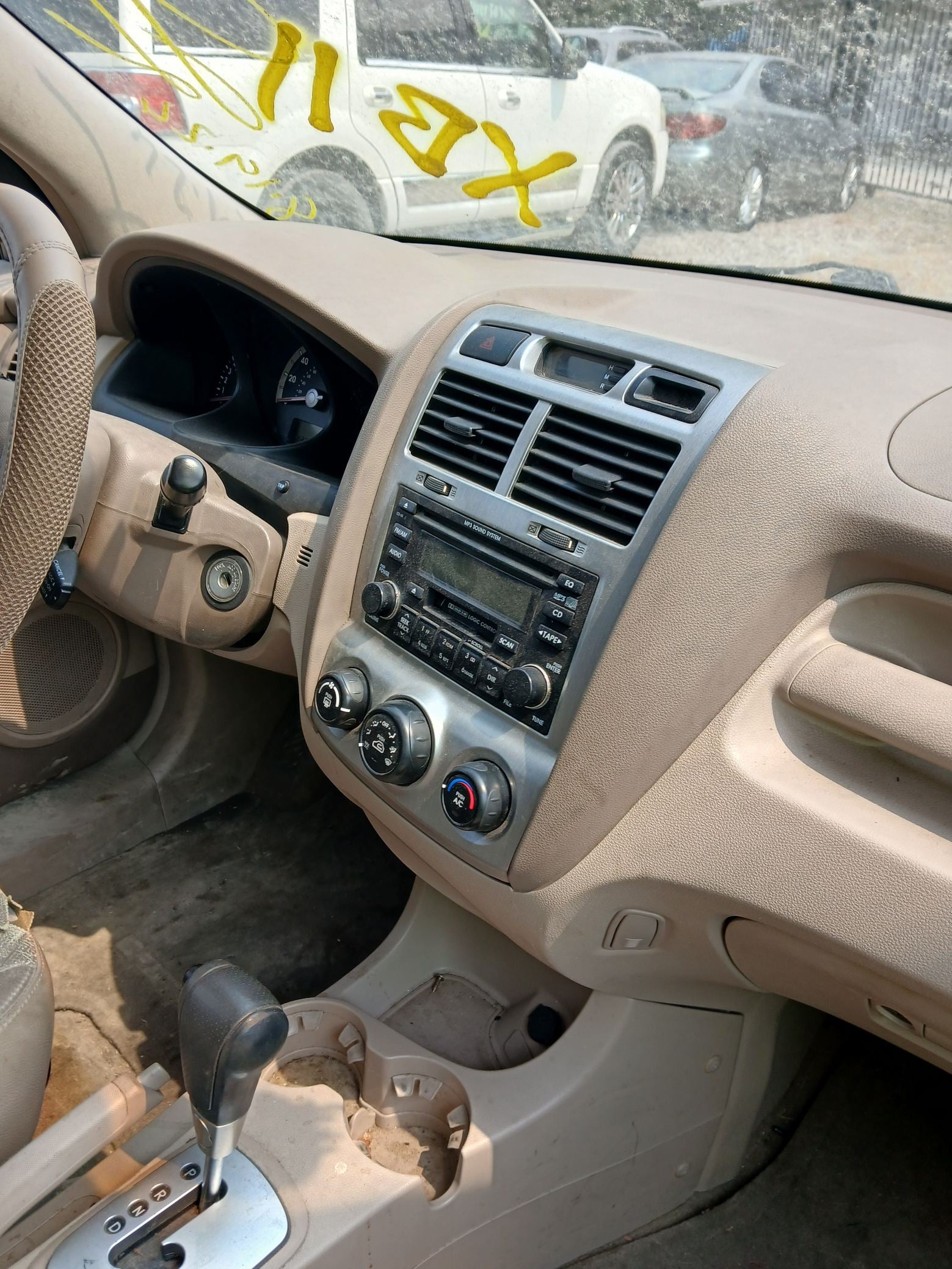 Strut Assembly Front Driver Side 2005 - 2010 Kia Sportage