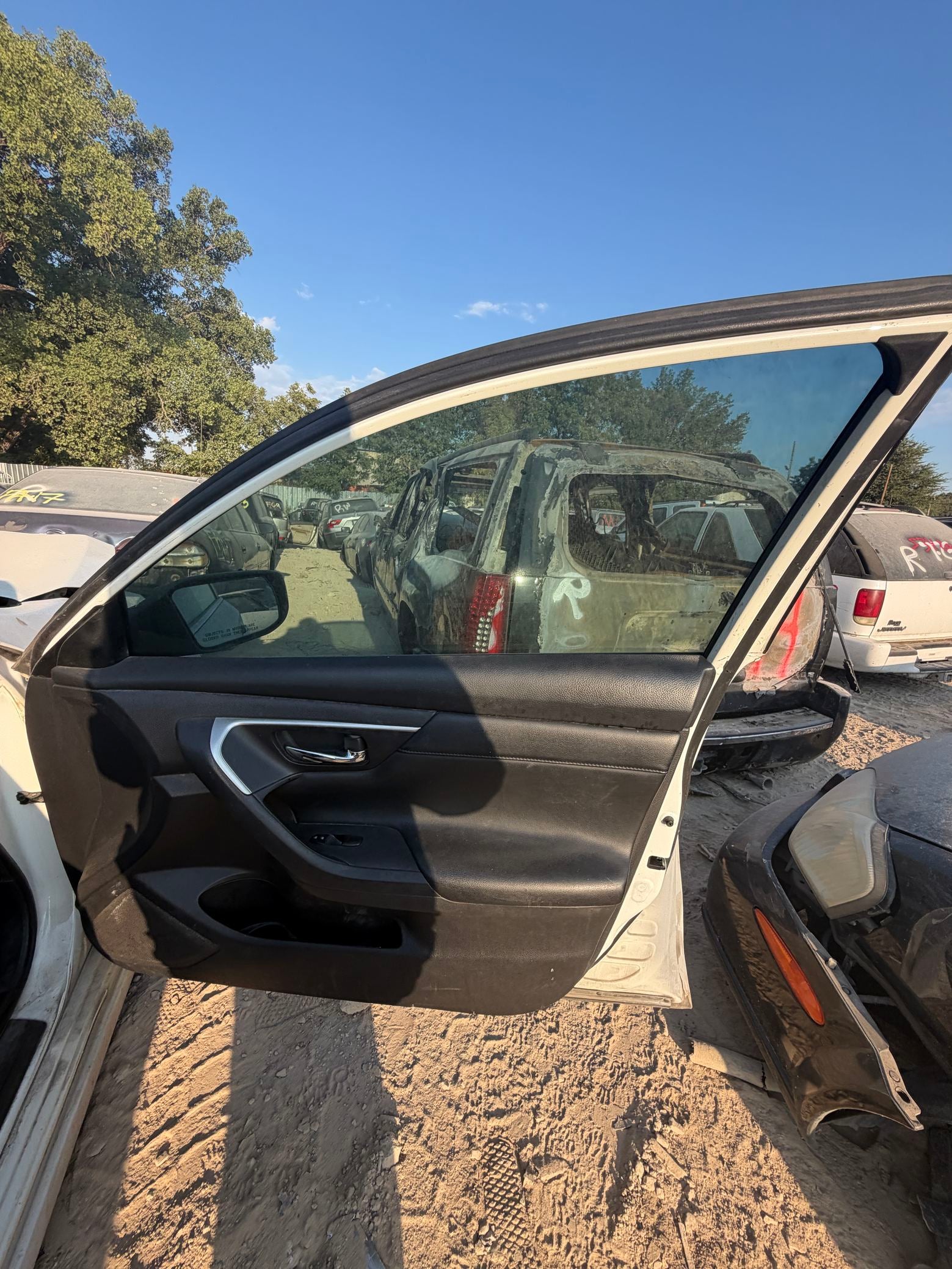 Door Shell Front Passenger Side 2013 - 2018 Nissan Altima