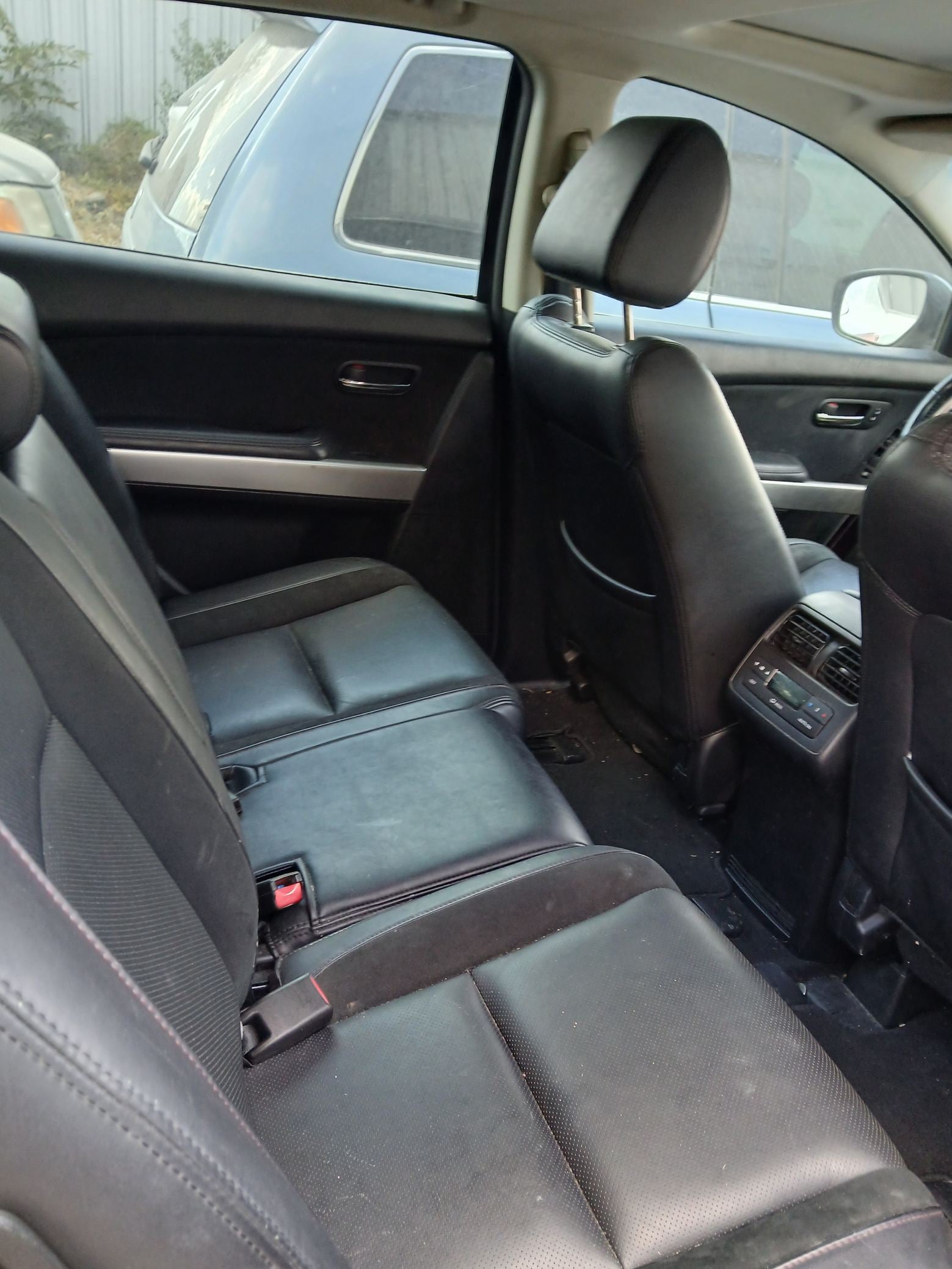 Exterior Door Handle Front Driver Side 2007 - 2015 Mazda CX-9
