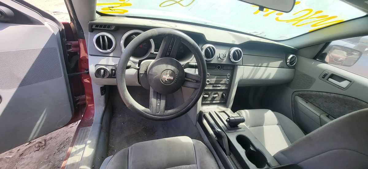 Exterior Door Handle Passenger Side 2005 - 2014 Ford Mustang
