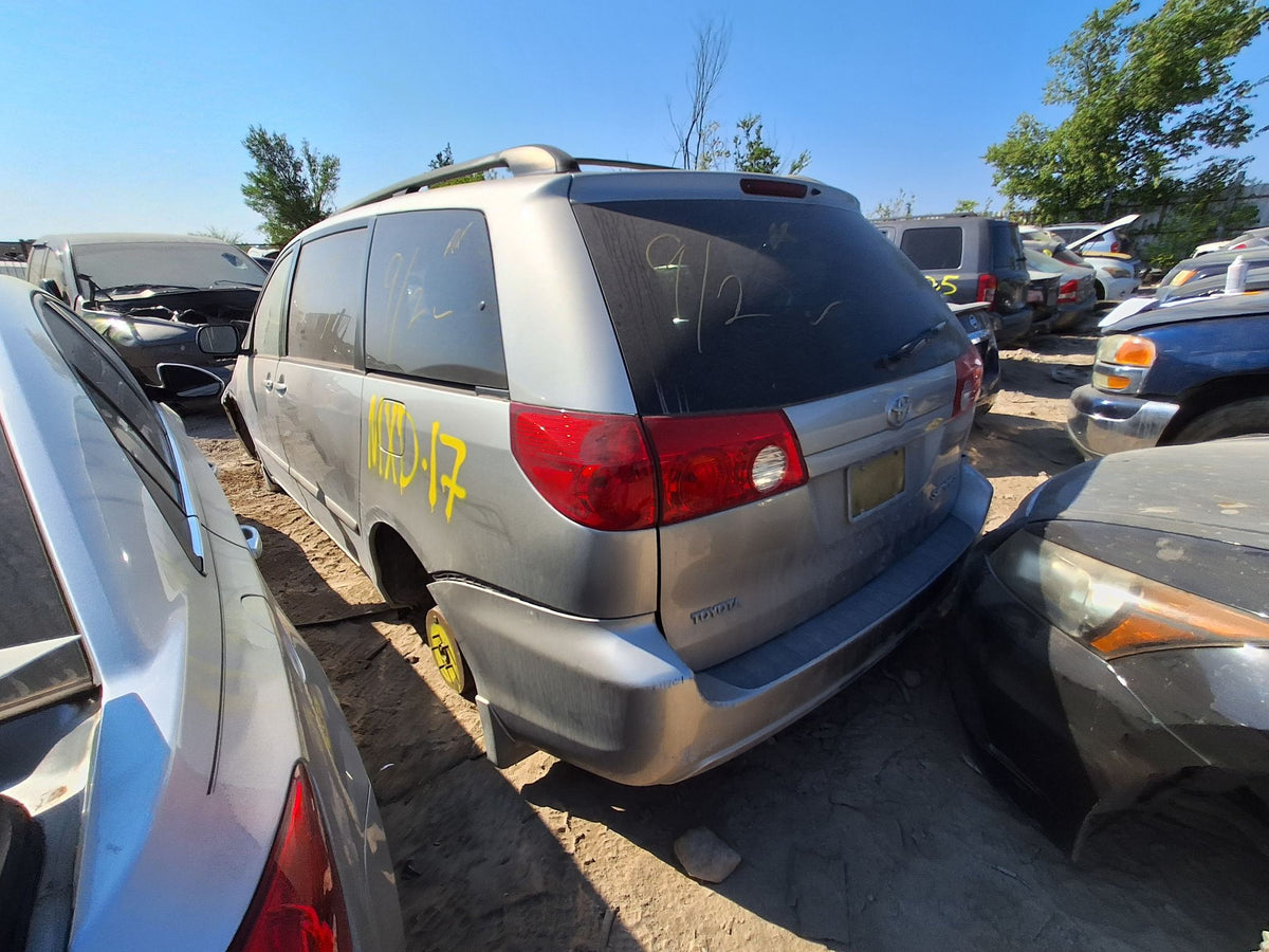Sliding Door Window Glass Rear Passenger Side 2004 - 2010 Toyota Sienna