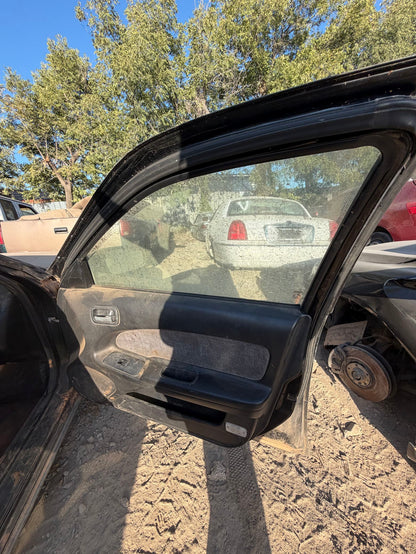 Fuse Box Engine Compartment 1995 - 1999 Nissan Maxima