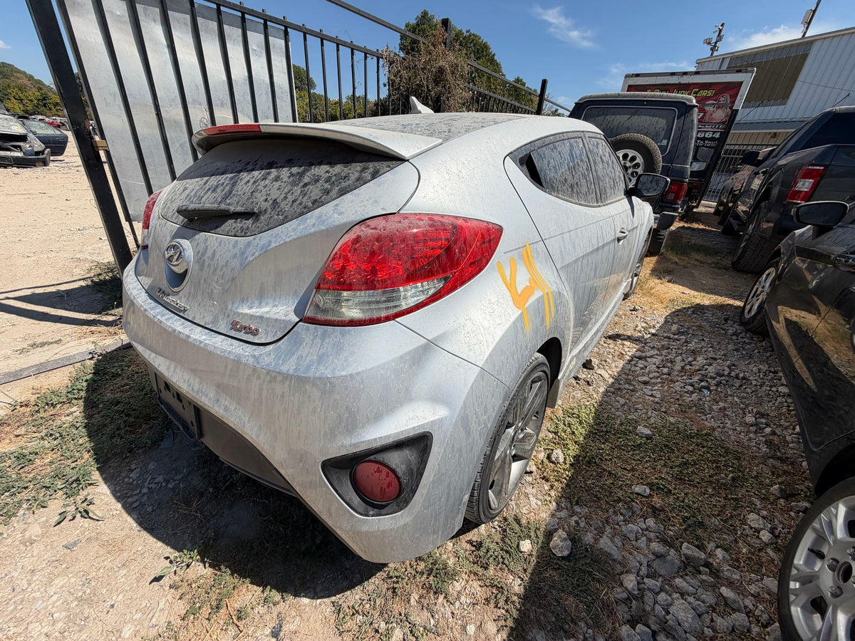 Seat Belt Assembly Rear Driver Side 2012 - 2017 Hyundai - Passenger Cars (Mpv & Rv) Veloster