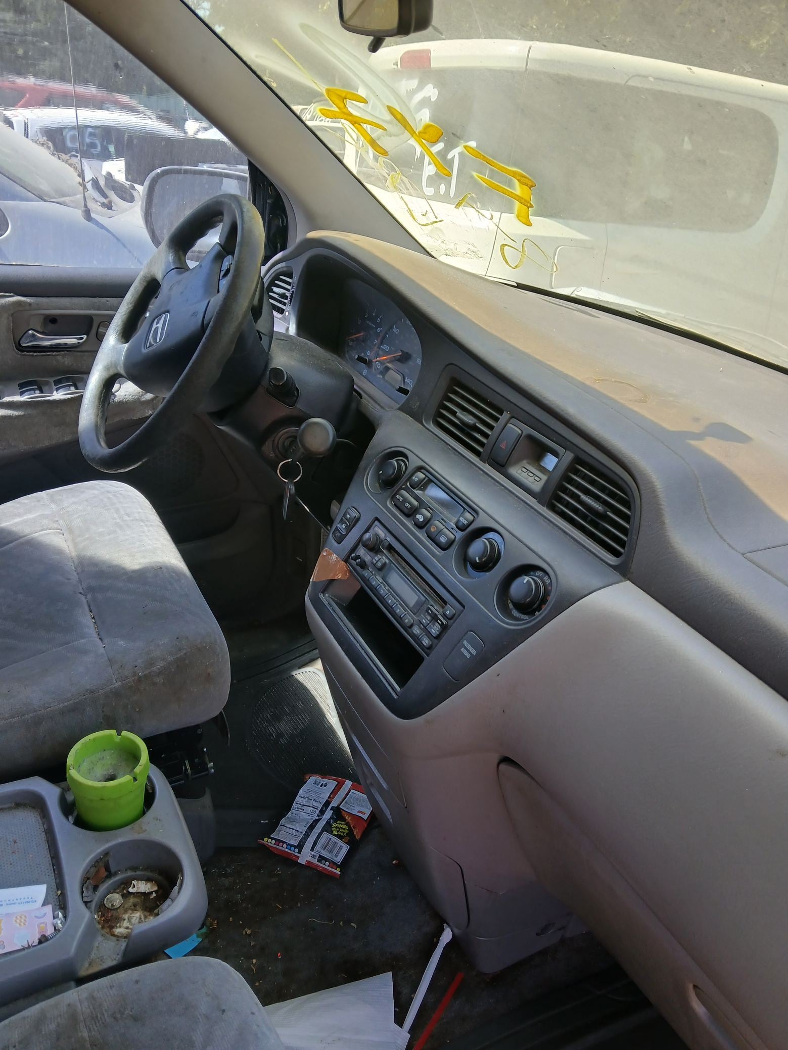 Headlight Passenger Side 1999 - 2004 Honda Odyssey