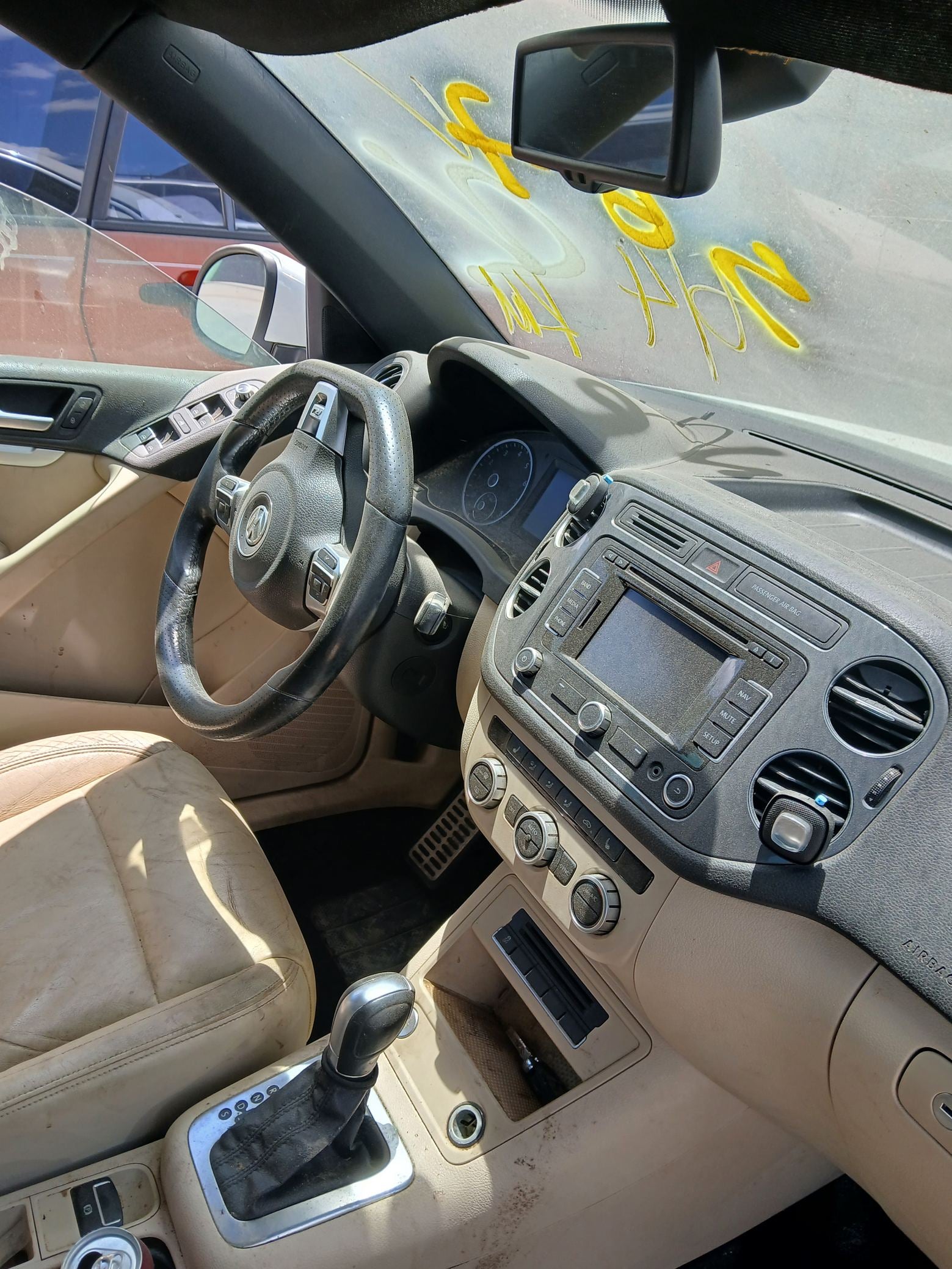 Knuckle Hub Rear Passenger Side 2009 - 2017 Volkswagen Tiguan