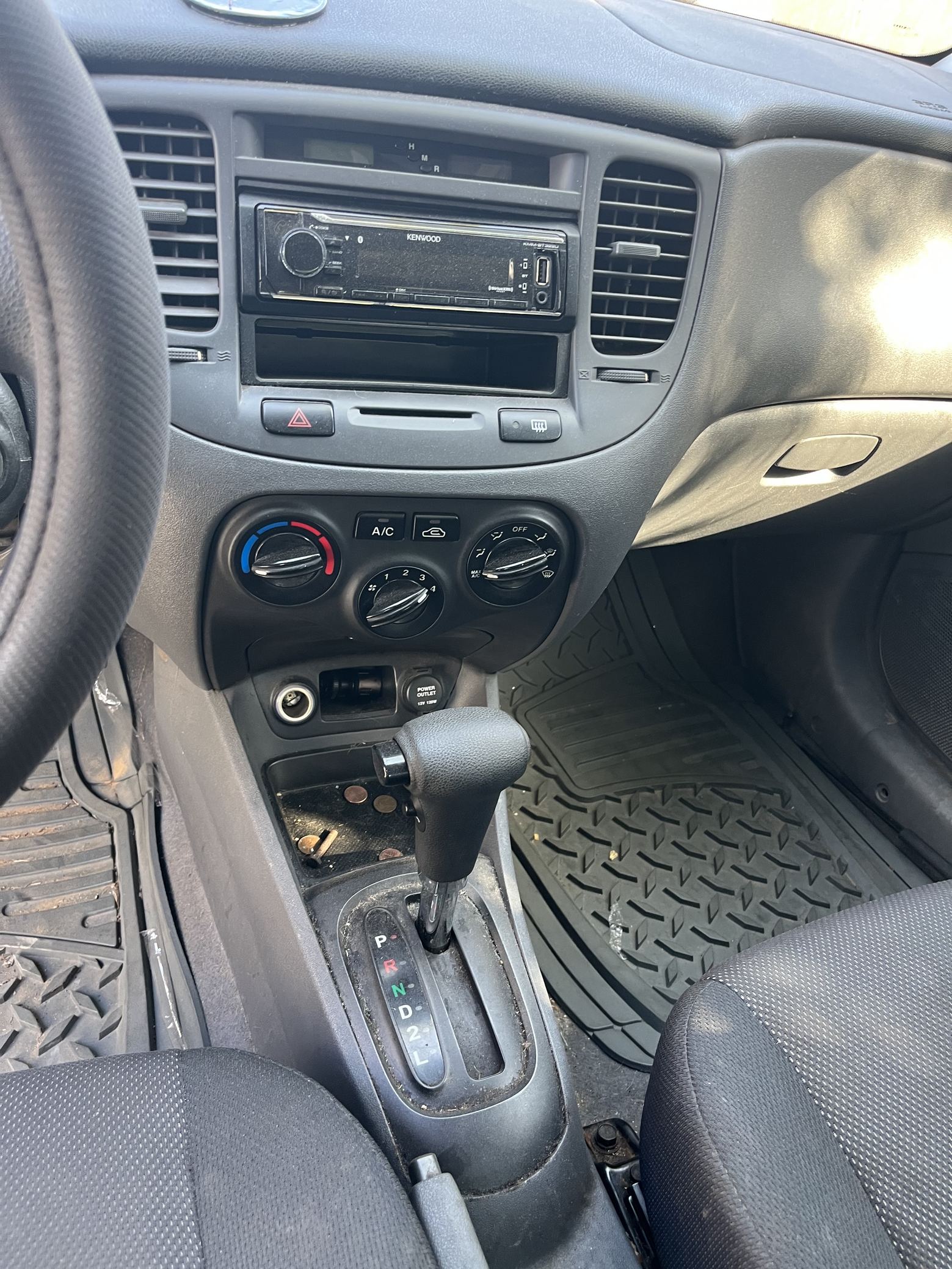 Instrument Cluster 2006 - 2011 Kia Rio
