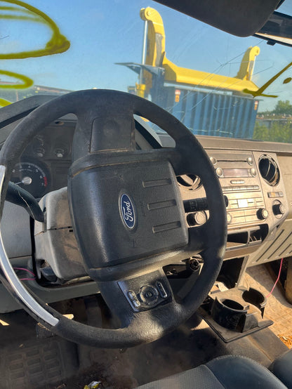 Knuckle Hub Assembly Front Driver Side 2011 - 2016 Ford Super Duty F-250