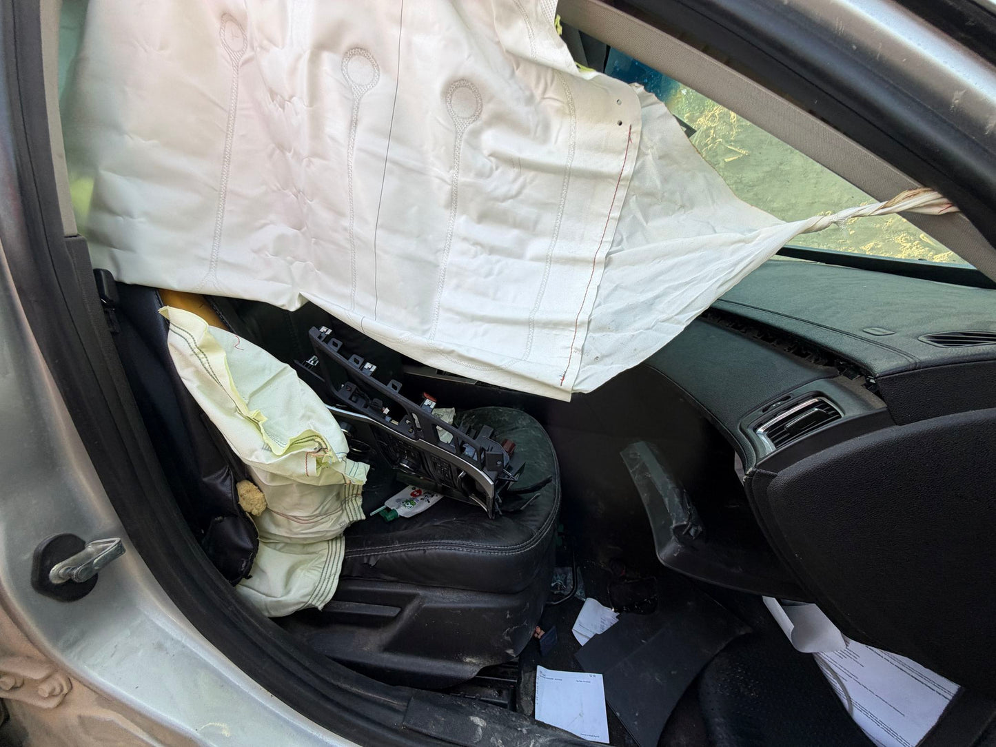 Door Window Switch Front Passenger Side 2008 - 2013 Cadillac CTS