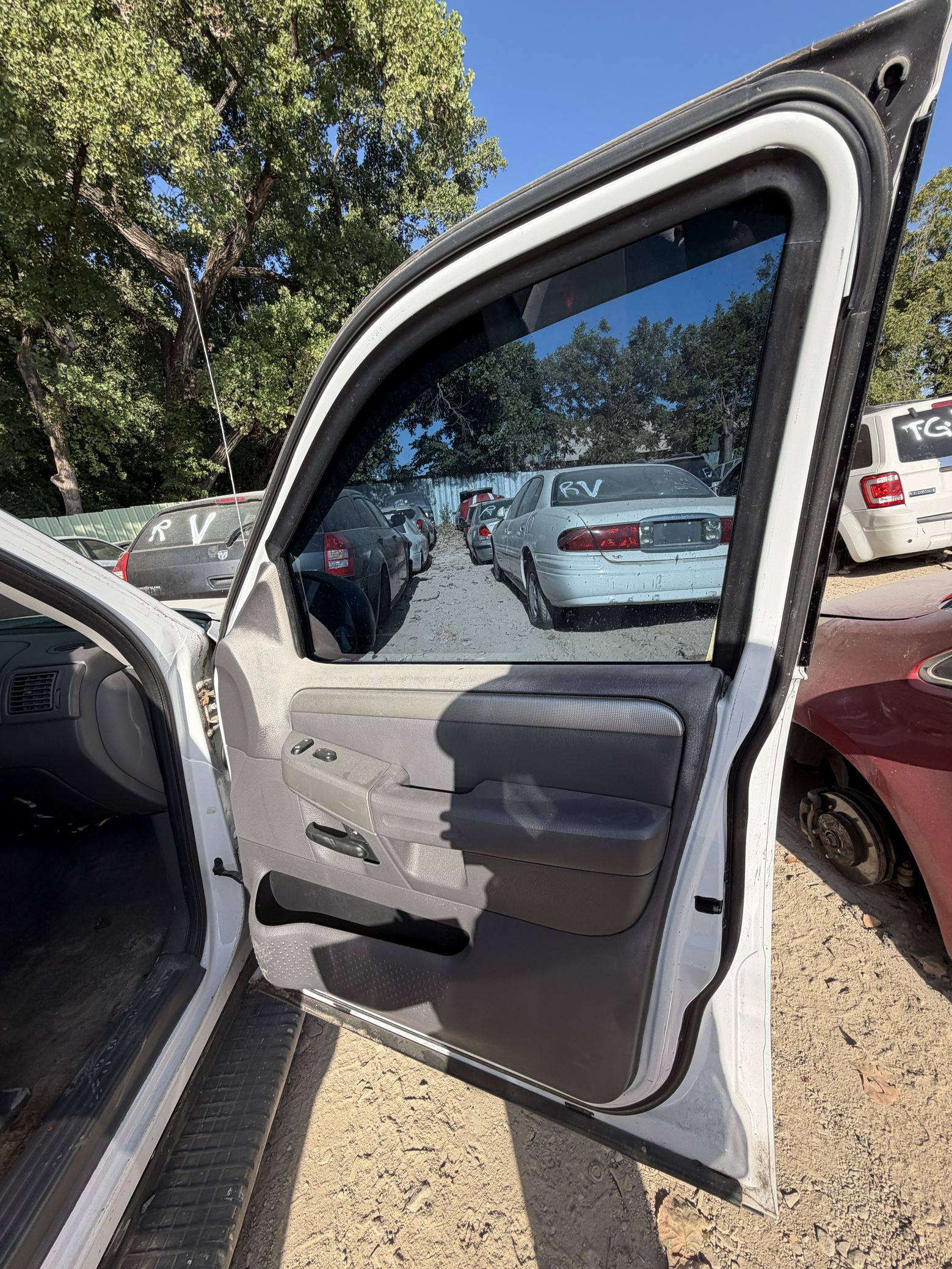 Rear Axle Shaft Driver Side 2002 - 2005 Ford Explorer