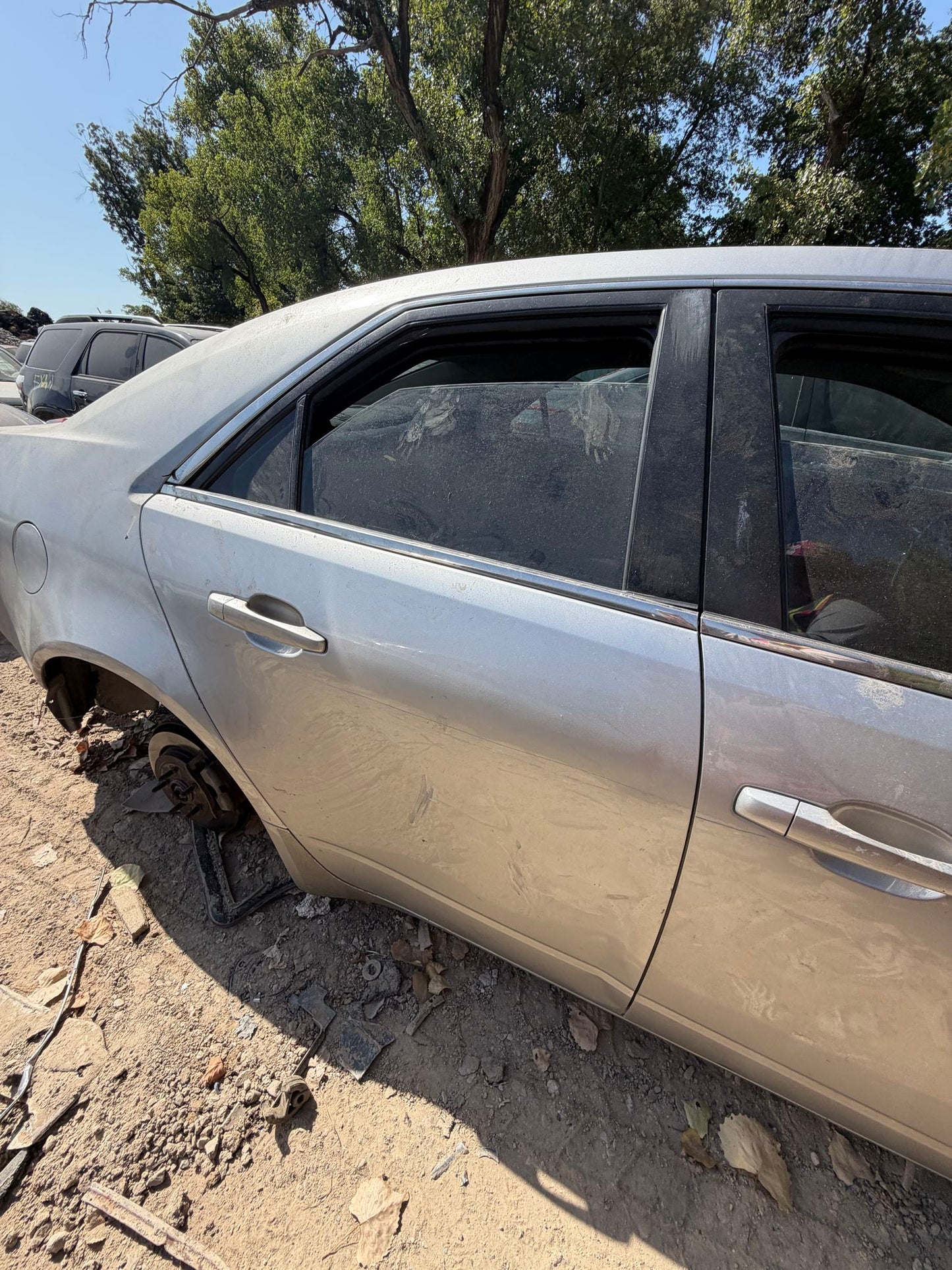 Steering Knuckle Hub Front Passenger Side 2008 - 2013 Cadillac CTS