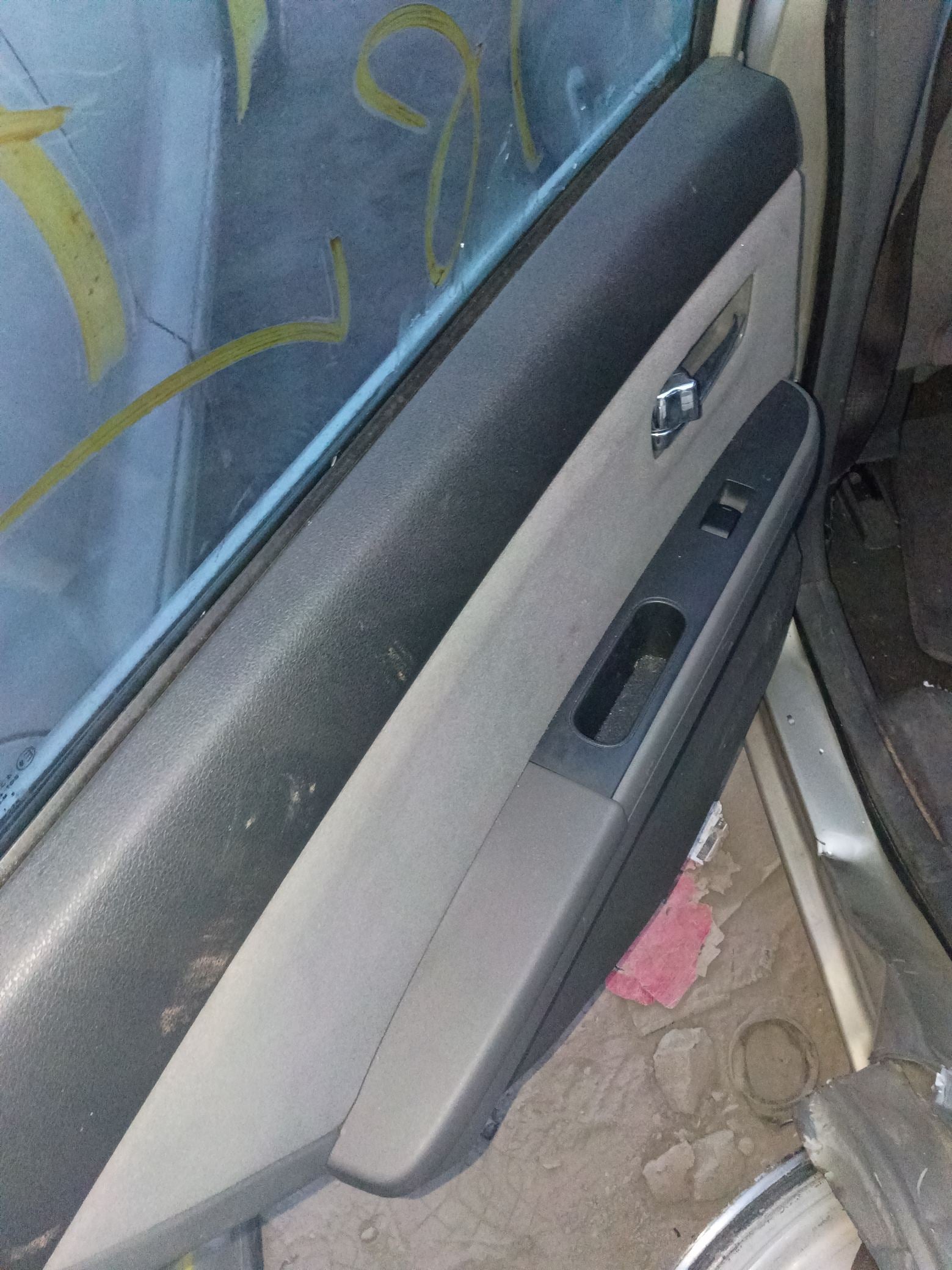 Grille 2007 - 2012 Nissan Sentra