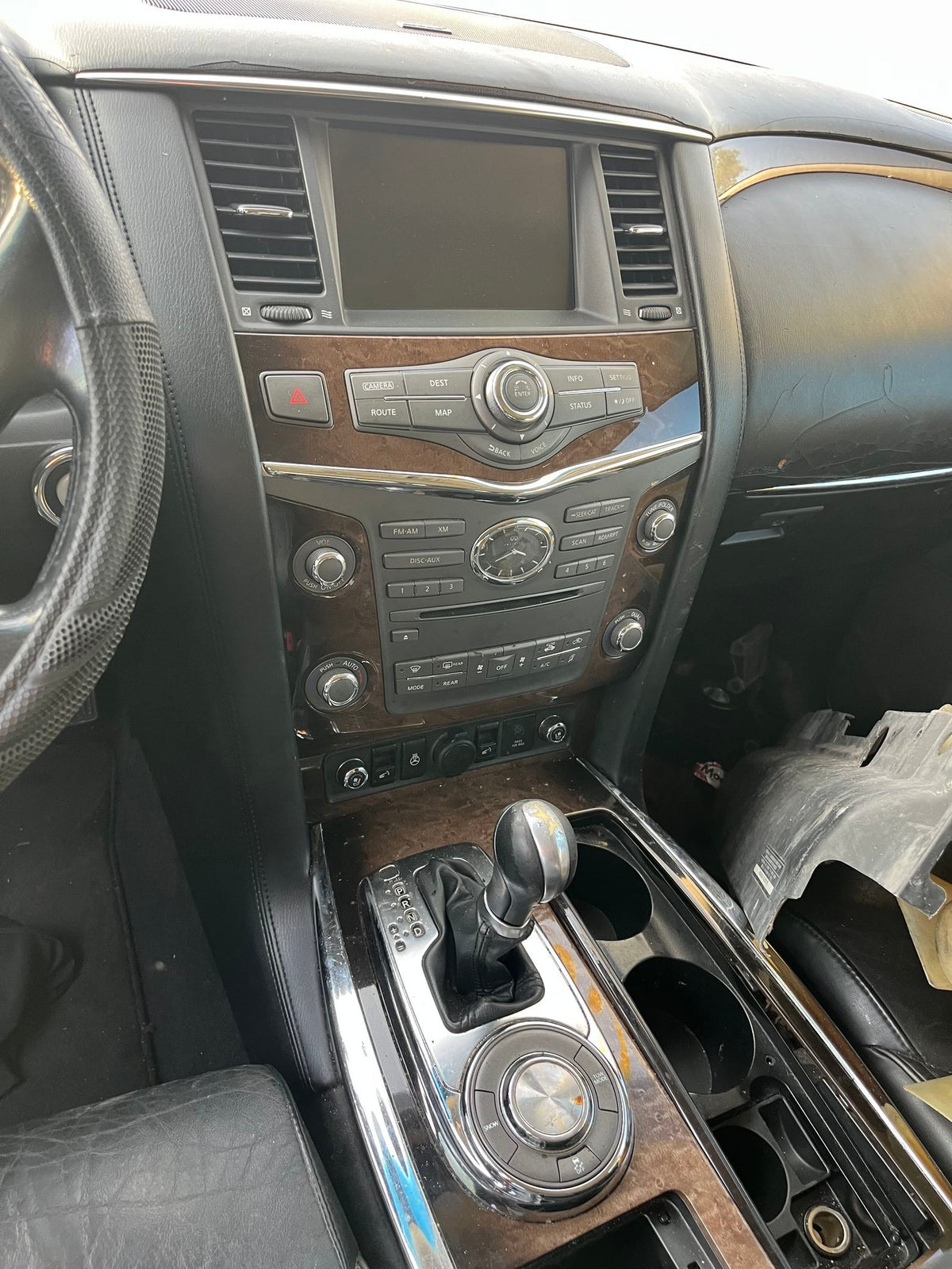 Grille 2011 - 2013 Infiniti QX56