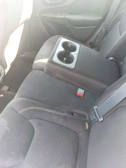 B-Pillar Trim Panel Passenger Side 2014 - 2023 Jeep Cherokee