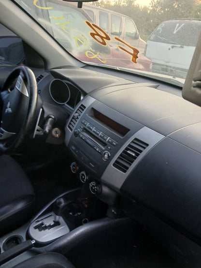 Window Regulator Front Passenger Side 2007 - 2013 Mitsubishi Outlander
