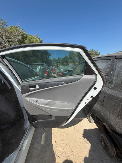 Window Regulator Front Passenger Side 2011 - 2014 Hyundai Sonata