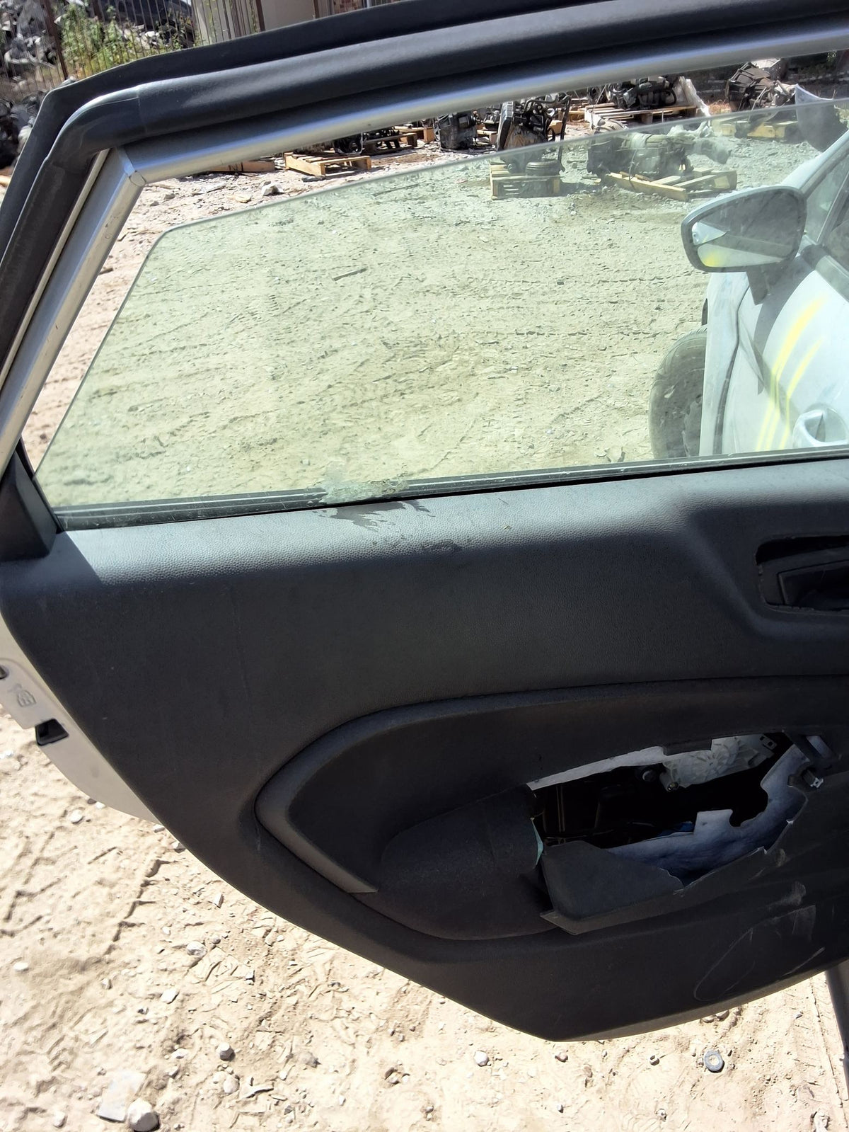 Steering Knuckle Front Passenger Side 2011 - 2019 Ford Fiesta