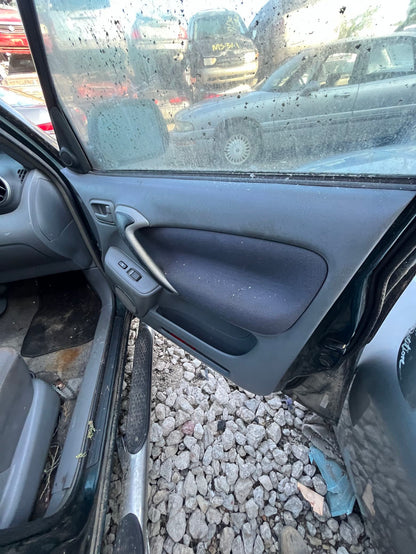 Fender Front Driver Side 2001 - 2005 Toyota RAV4